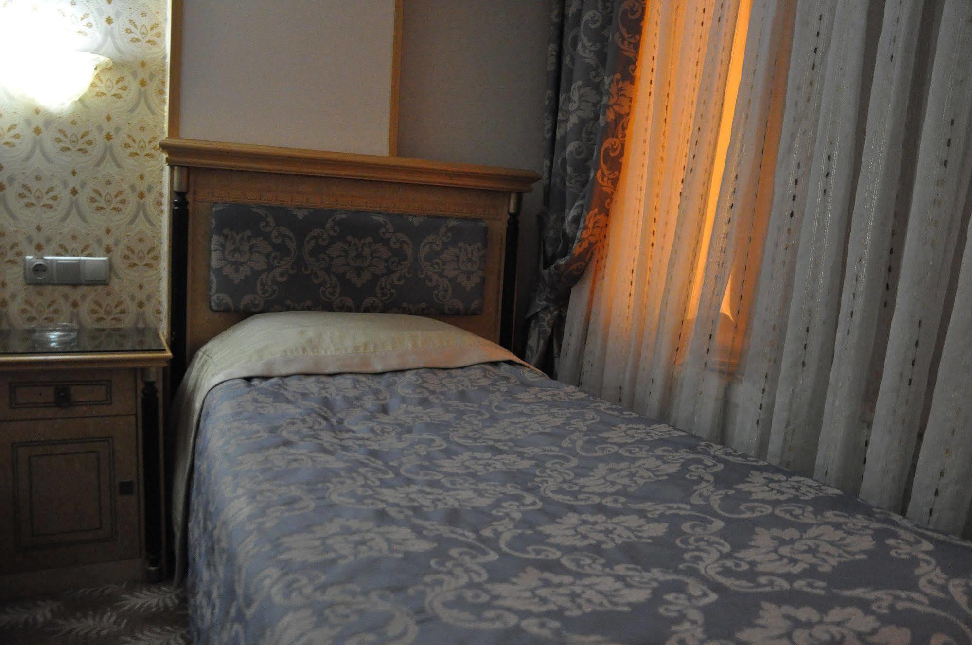 Grand Hisar Hotel Istanbul Exterior photo